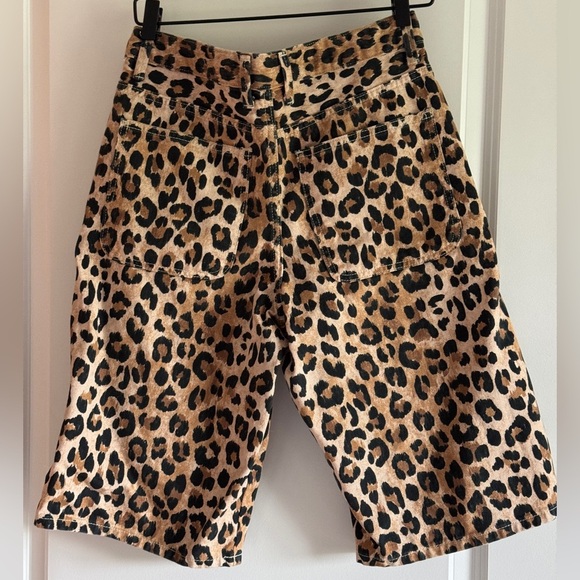 MNG Animal Print Jacket and Bermuda jeans - Picture 5 of 14